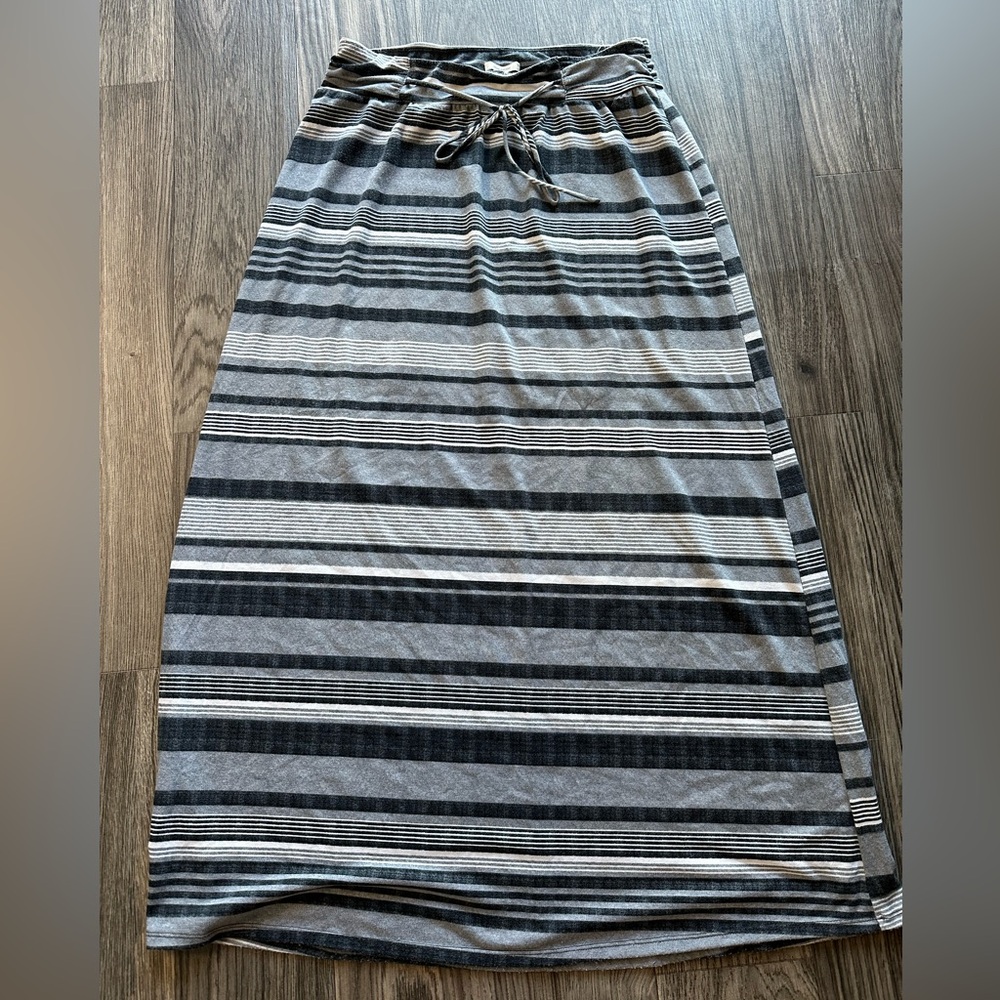 Striped Gray Maxi Skirt